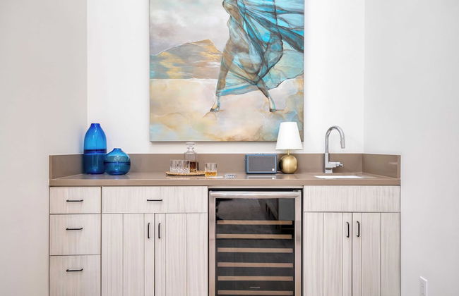 Matador by Avantstay Ocean Front Malibu Pad w/ Rooftop Patio - Photo 24