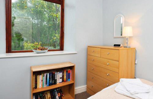 A River Runs By - Foto 14