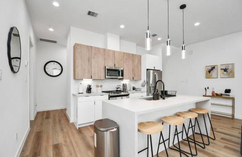 Lux Reverie Townhouse- Med Center- Downtown HTX - Foto 11