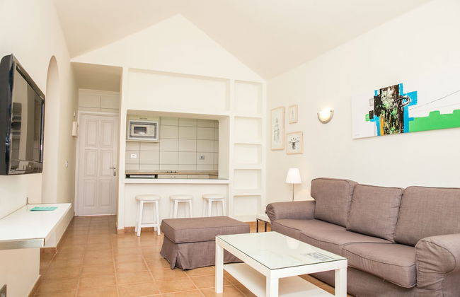 Apartamentos LIVVO Las Gaviotas - Photo 27