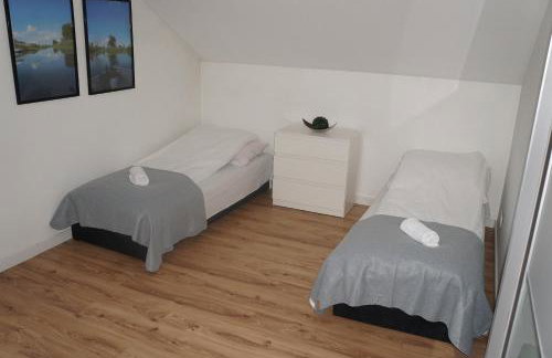 Dom nad rzeką - Foto 21