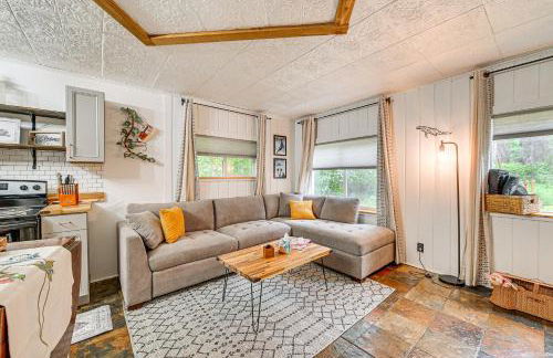 Sterling Home with Patio, BBQ Grill and Fire Pit! - Foto 4