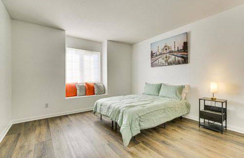 Pool Table and Charcoal Grill Home in Victorville! - Foto 23