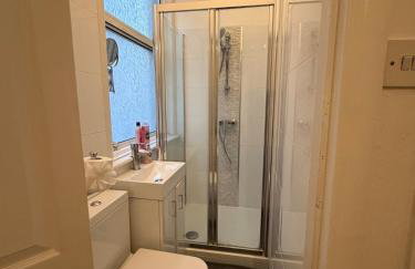 Single Ensuite Room in Shepherds Bush - Foto 4