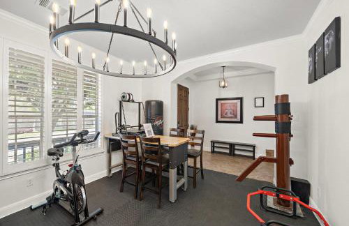 Austin Epic Stay Yoga Gym BBQ Yard WiFi Games - Foto 8