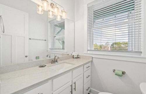 Pet Friendly Beach House - Seahorse by Panhandle Getaways - Foto 38