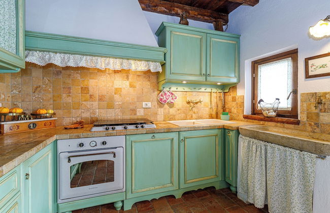 Villa Formaga- Relax and View Lake - Photo 3