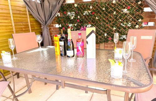 Colchester City Luxury With Free Parking and 5 G WIFI - Foto 25