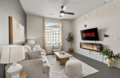 Pinnacle Heights 2Bdrm 3rd flr Near Walmart Amp Pool Fitness Center Yoga Studio Dog Spa - Foto 3