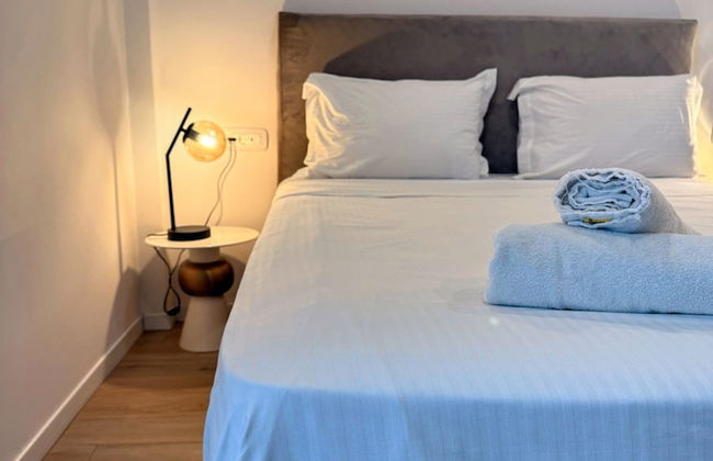 Solsalt 1min Walk to Beach 1min From Everything - Photo 3