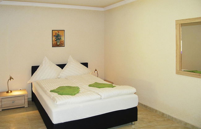 Terraced House With Pool and Sauna, Sieciemin - Foto 4