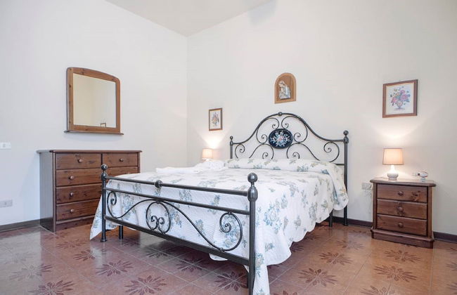 Azienda Agricola e Agriturismo Vallorsi - Foto 13