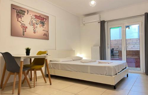 Jacuzzi studio close to athens airport!! - Foto 1