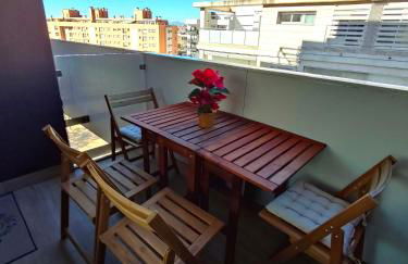 Moderno apartamento a estrenar con piscina y parking privado en Juan de Borbón - Foto 3