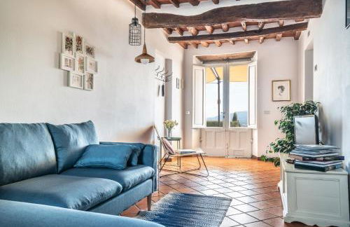 Casale rinnovato immerso nella campagna con splendida piscina privata - Foto 24