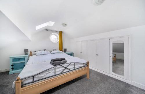 16th-Century Cottage with Separate Studio and Garden, Sleeps 12 - Foto 15