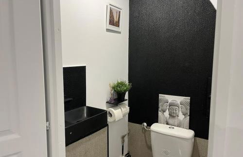 Escale au jardin des rêves terrasse parking privée 8 personnes - Foto 38