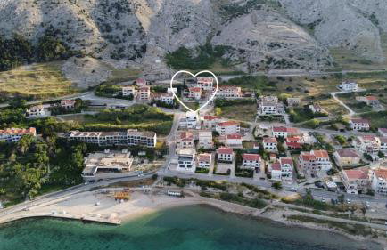 Apartment Lora - Photo 1