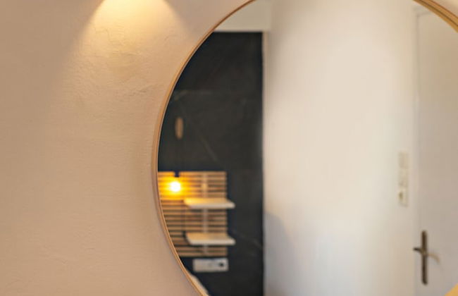 Castello Apartments - Photo 15