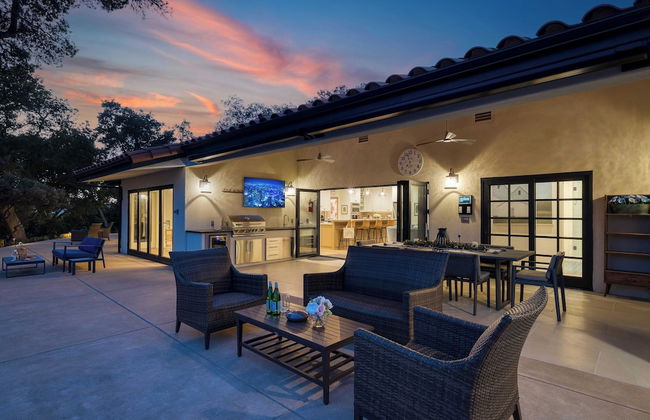 Rancho Robles by Avantstay Vineyard Villa w/ Views, Pool & Privacy - Foto 52