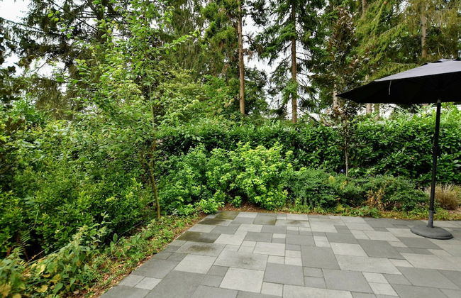 Cosy Chalet w/ Garden Patio - Foto 24