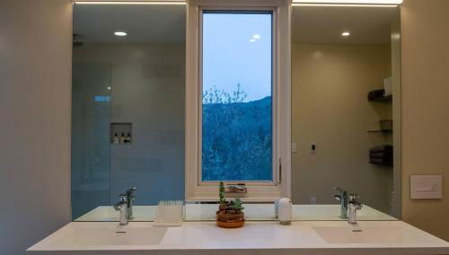 Modern Wine Country Home on 10 acres with vineyard - Foto 4