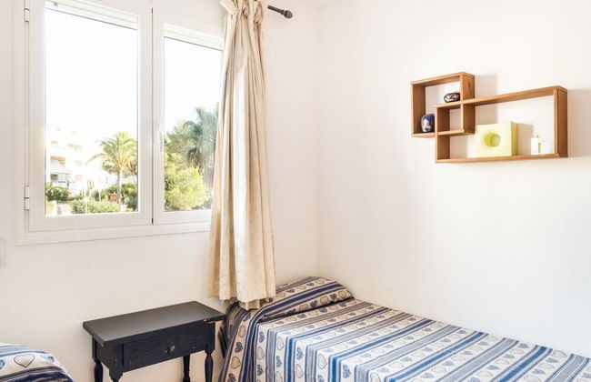 Pretty Holiday Home in Sant Josep de Sa Talaia near Sea - Foto 6