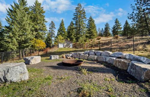 Nomad Peak Retreat Rustic Cabin in Mt Spokane - Foto 56