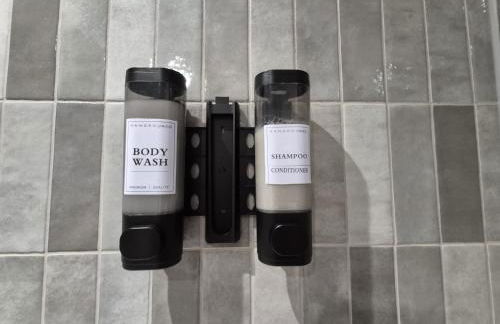 Serene- Stunning Two Bedroom 2 washroom, Spacious, dual aspect lounge, Jwellery Quarter, Birmingham City Centre - Foto 22