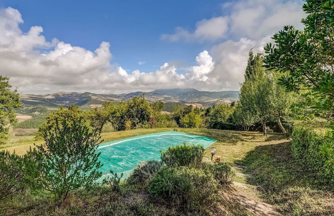 Belvilla by OYO Typical Country House With Pool - Foto 19