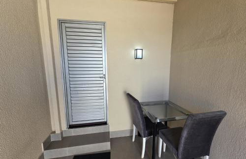 Suíte2 Privativa Climatizada Mobiliada com Garagem e Wi-Fi - Foto 17