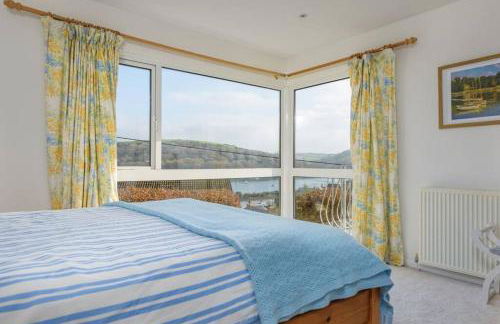 Stunning River Views, Tranquil Split-Level House, Private Garden & Parking - Foto 8