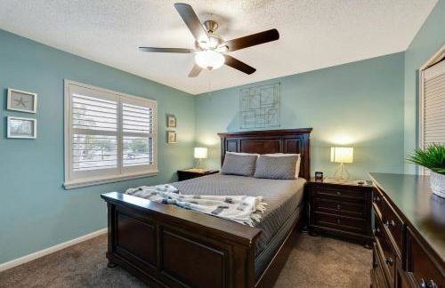 Exquisite Lakefront Pool House Awaits Pool 10 PPL - Foto 47