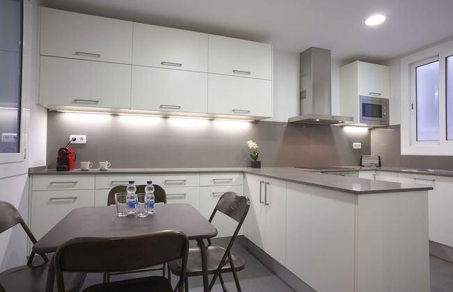 BarcelonaForRent The Central Place - Photo 40