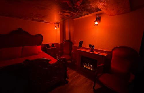 L'Alcôve Secrète Suite médiévale avec Spa - Foto 3