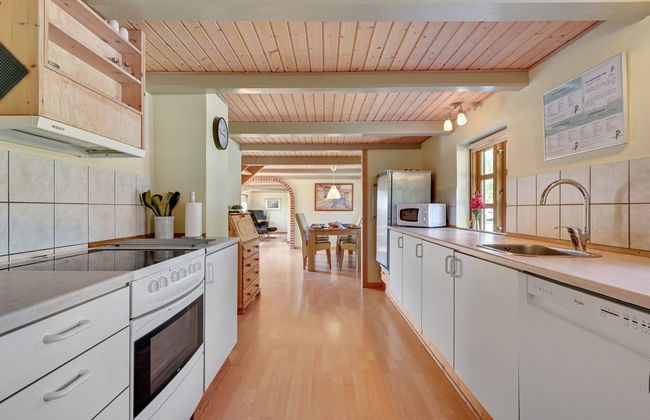 "Aki" - 1.5km from the sea - Foto 11