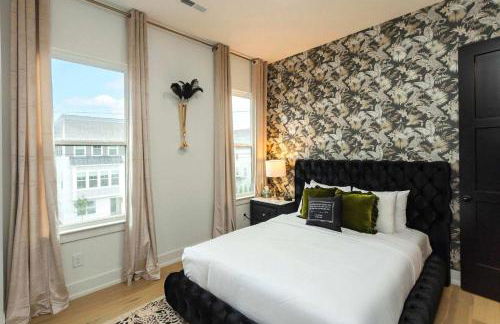 Rooftop Deck Hot Tub Fire pit Sleeps 10 - Foto 39