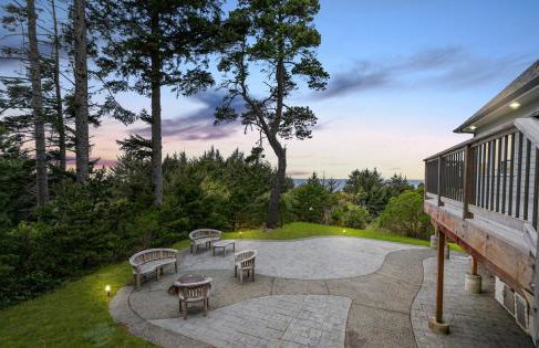 Epic ocean views at this private retreat just minutes from the beach - Foto 13