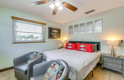 Canal-Front Retreat w/ Heated Pool & Hot Tub! - Foto 14
