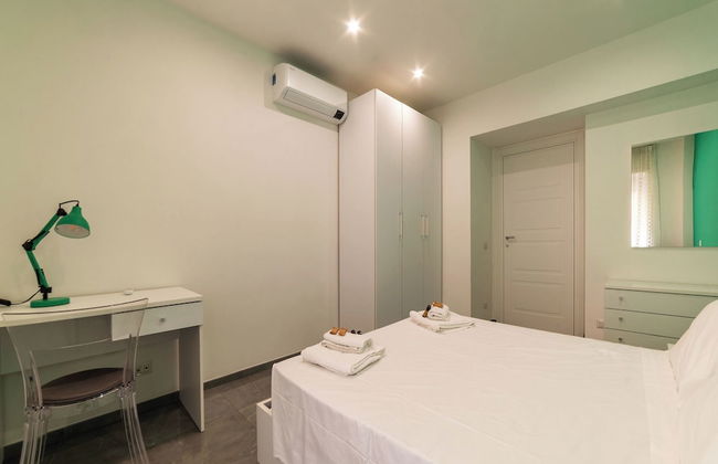 JOIVY Delightful 3-bed Flat with Balcony - Foto 1