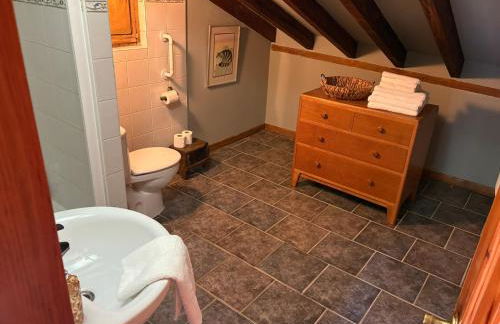 Suzanne & Richard Aparment - Photo 3