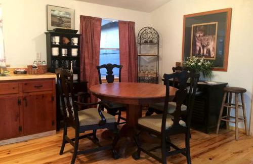 Forested Wood Cabin near Ocala National Forest in Central Florida - Foto 1