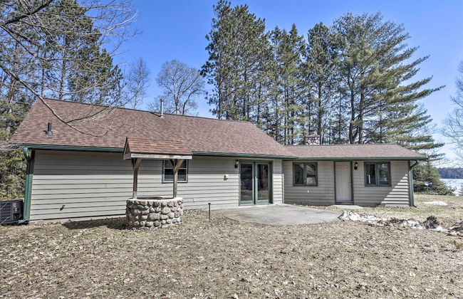 Lakefront Escape with Fishing Pier and Snowmobiling! - Foto 48