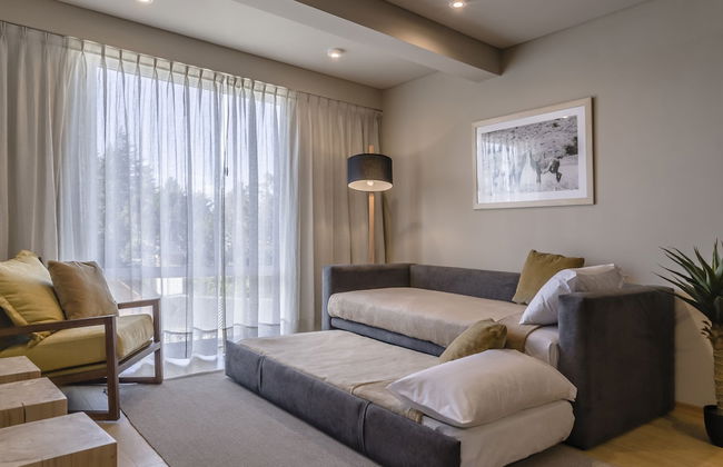 Aguila Mora Suites & Spa - Photo 15