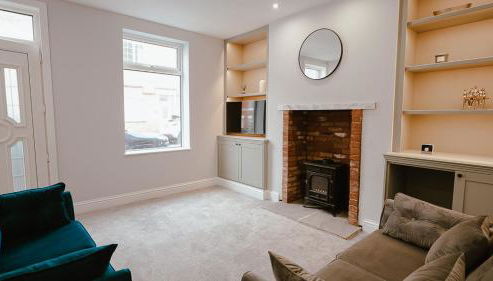 Charming 3 Bedroom Townhouse - Centrally Located - Foto 4