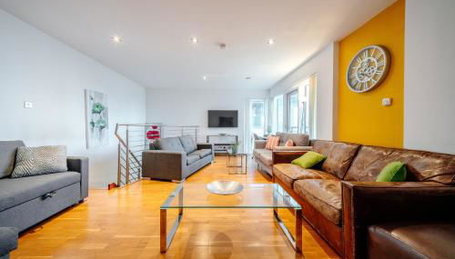 Weston's Penthouse sleep 11, 8 Beds Free Parking - Foto 4