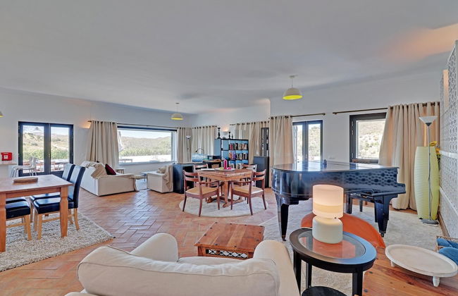 Villa Eiras Altas Grande by Portucasa - Foto 5