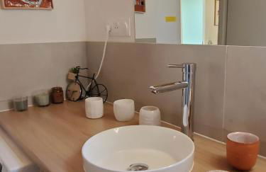 Jolie maison en bois à 600m de la plage des Vergnes - Foto 9