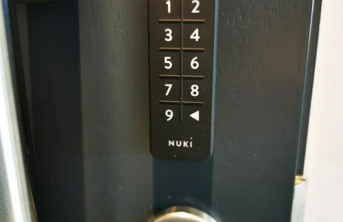 HH 06 by ROCKCHAIR - SUPERHOST Status - Modernes Apartment mit sonnigem Balkon & premium Boxspringbetten in Winterhude - Hamburg Top Geheimtipp - Foto 23