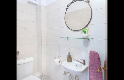 Omalia Apartment - Photo 21